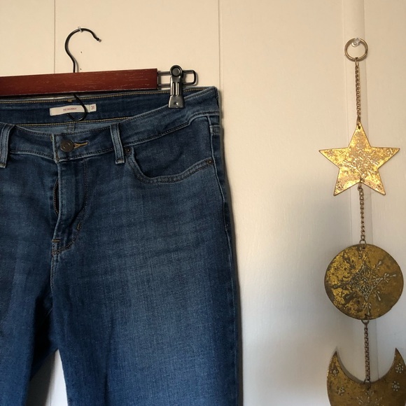 Levis 711 Jeans - Picture 8 of 8